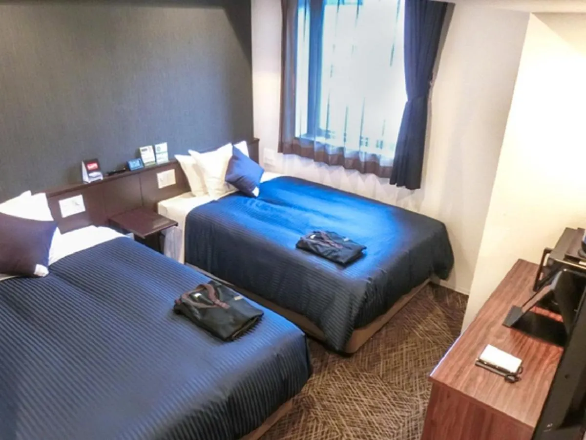 Natural Hot Spring Hotel Livemax Premium Hiroshima 3*,